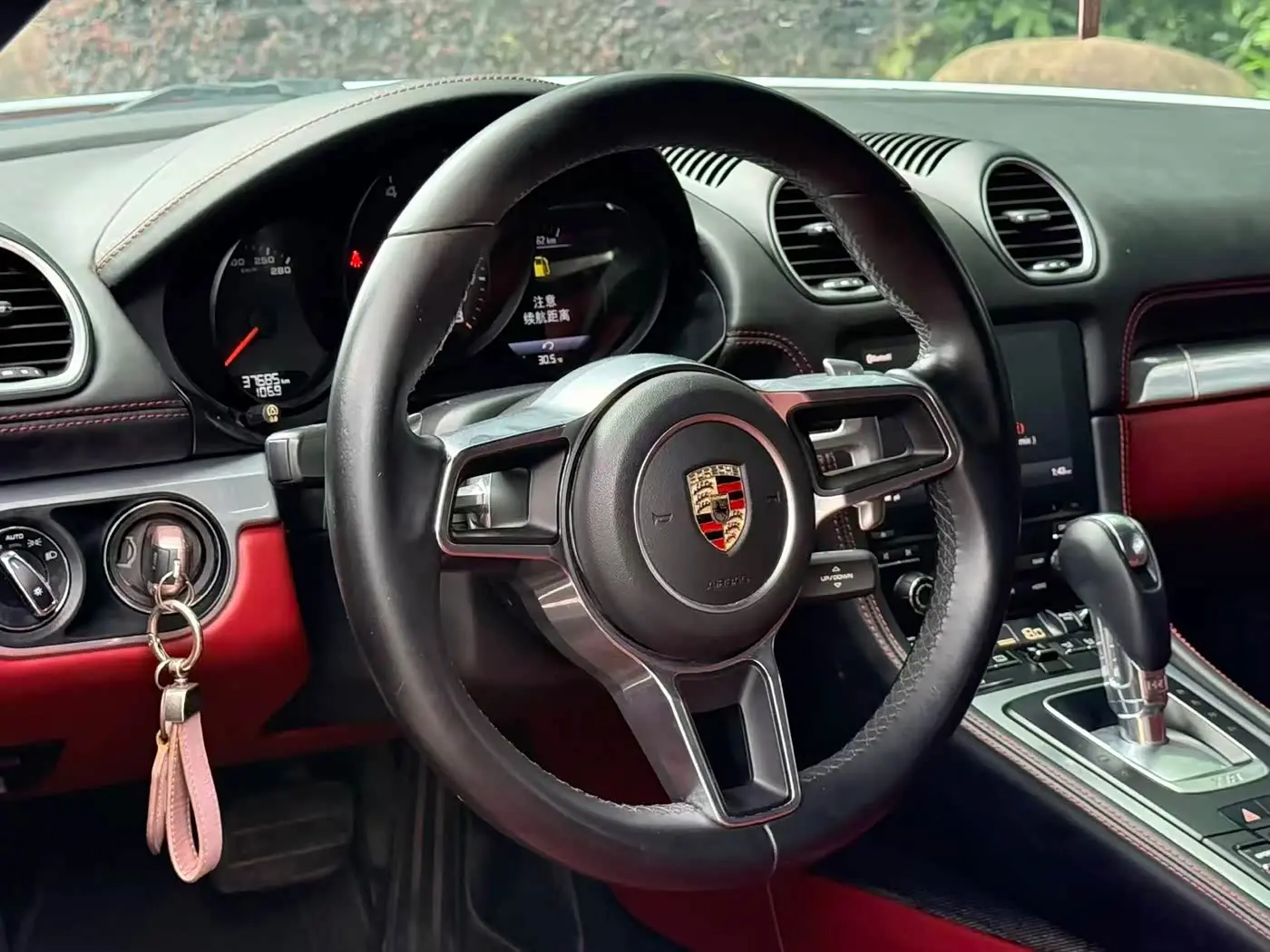Porsche 718 2018 — Photo 8/18