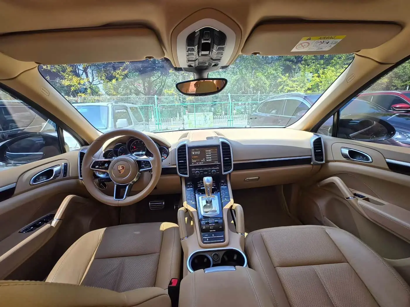 Porsche Cayenne 2015 — Photo 5/9