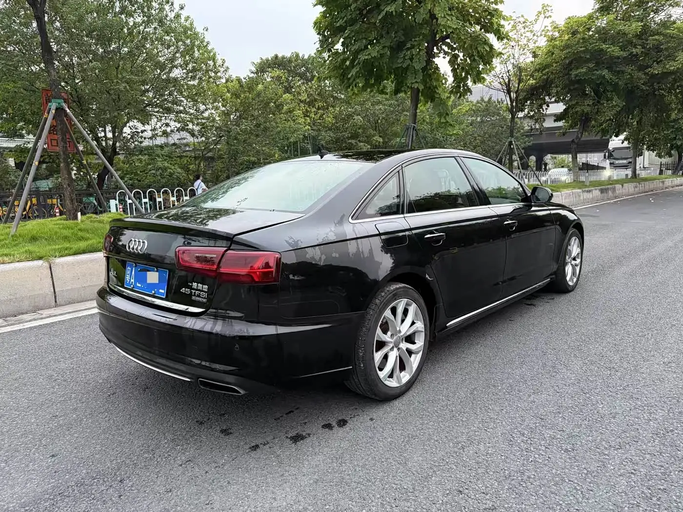 Audi A6L 2017 — Şəkil 6/9