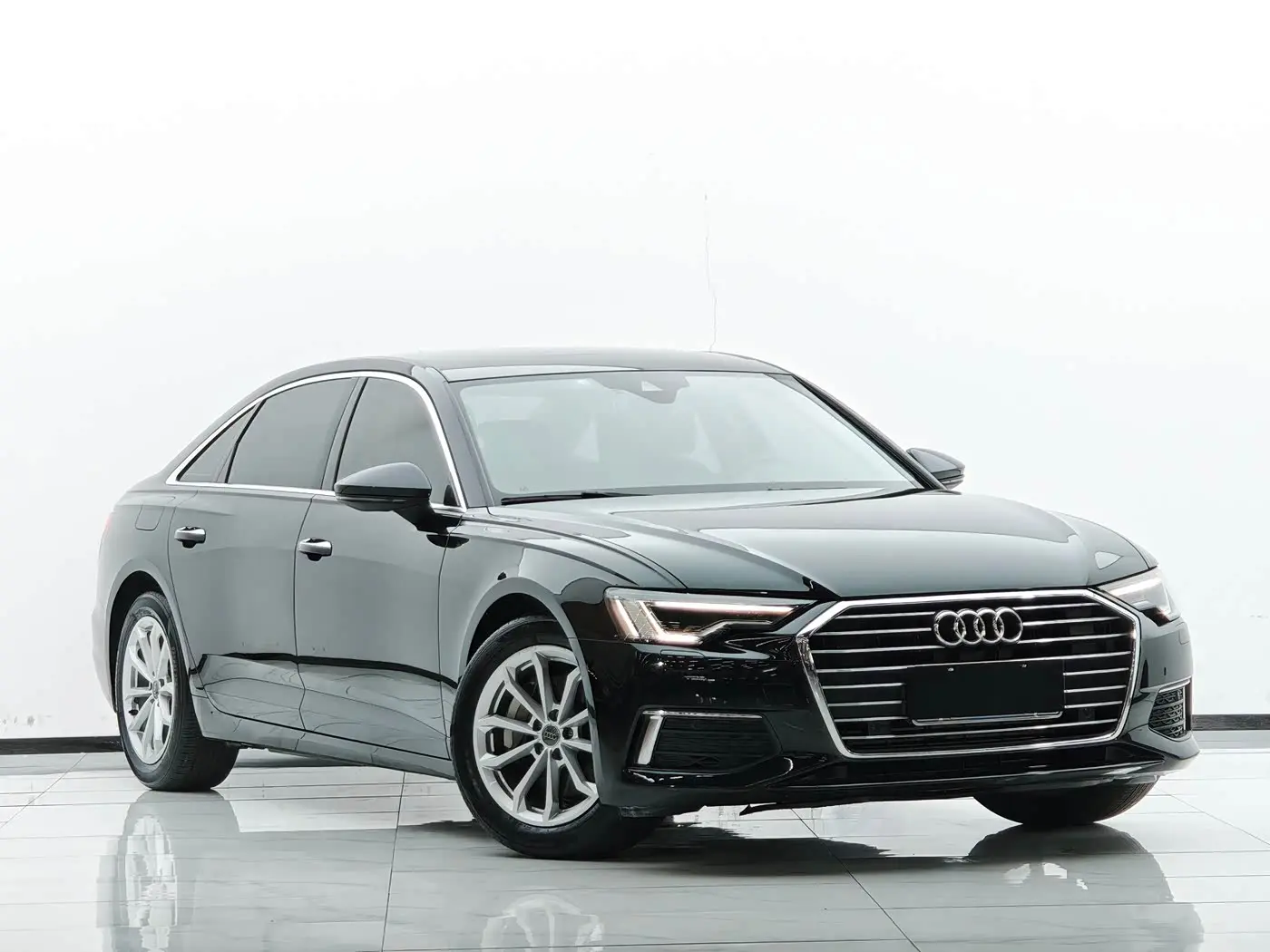 Audi A6L 2021 — Şəkil 3/20