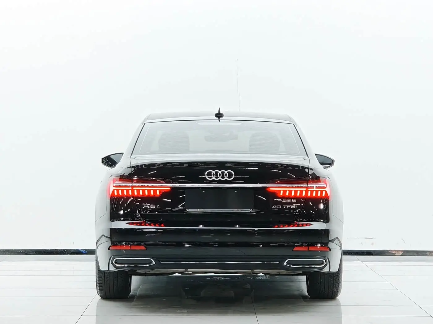 Audi A6L 2021 — Şəkil 19/20