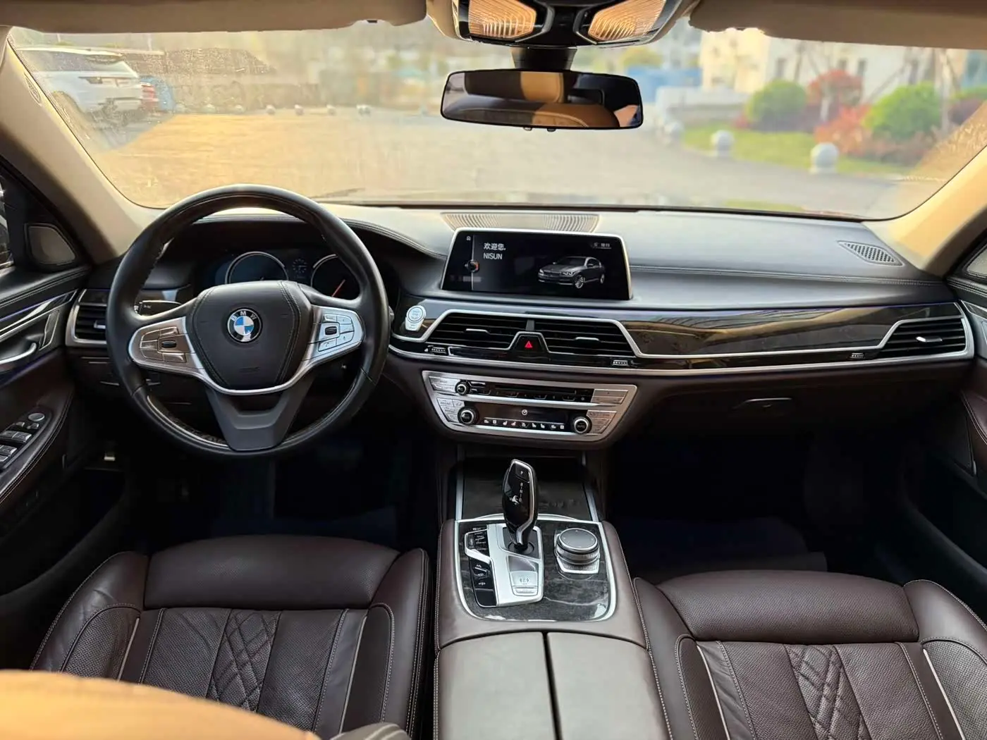 BMW 7 Series 2017 — Şəkil 5/18