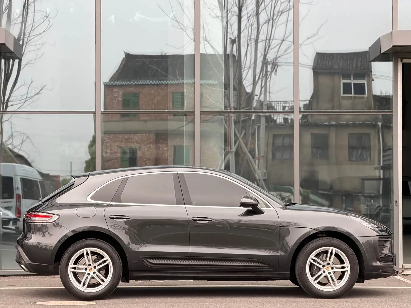 Porsche Macan 2024 — Şəkil 3/16