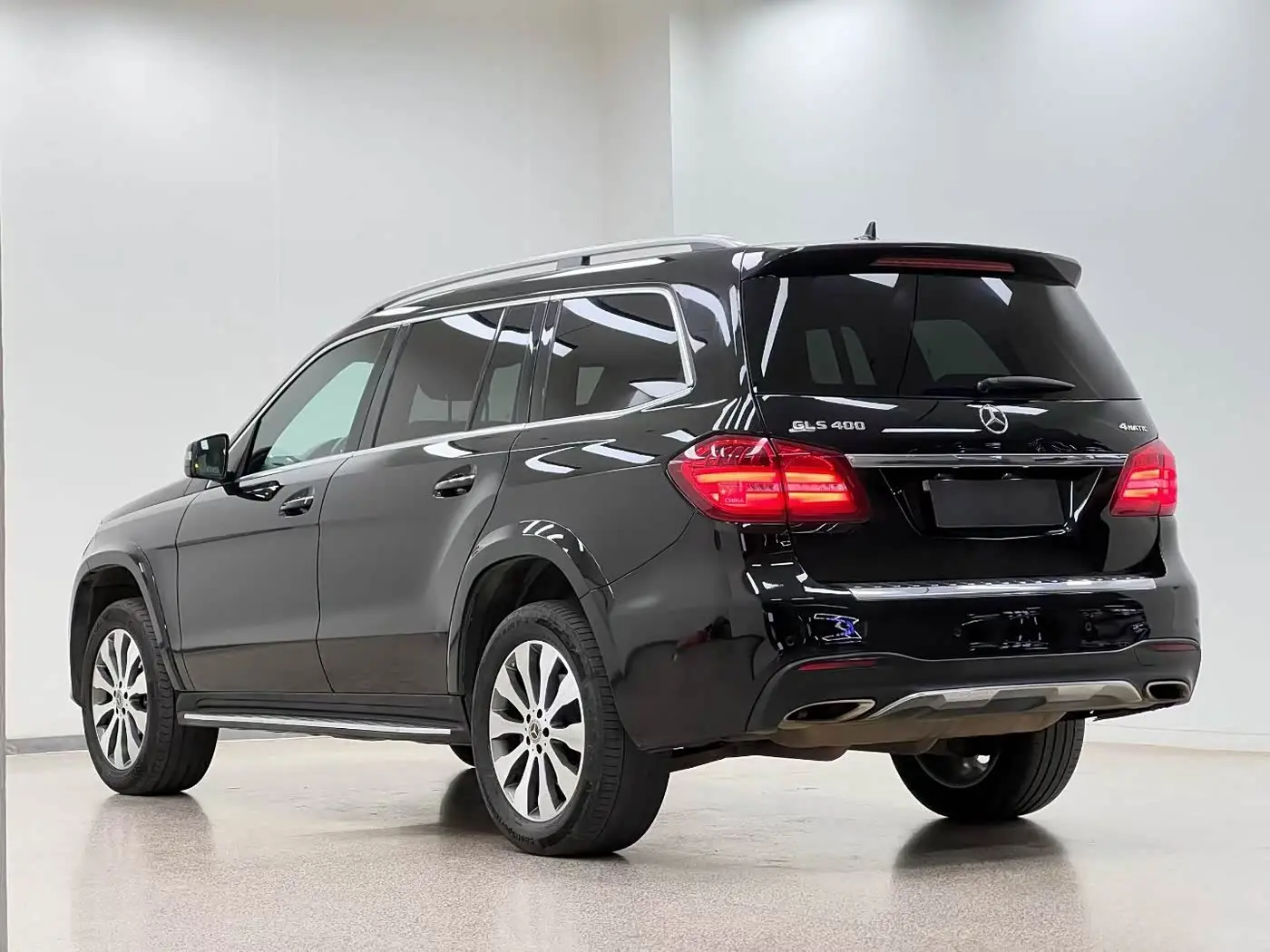 Mercedes-Benz GLS 2019 — Фото 7/7
