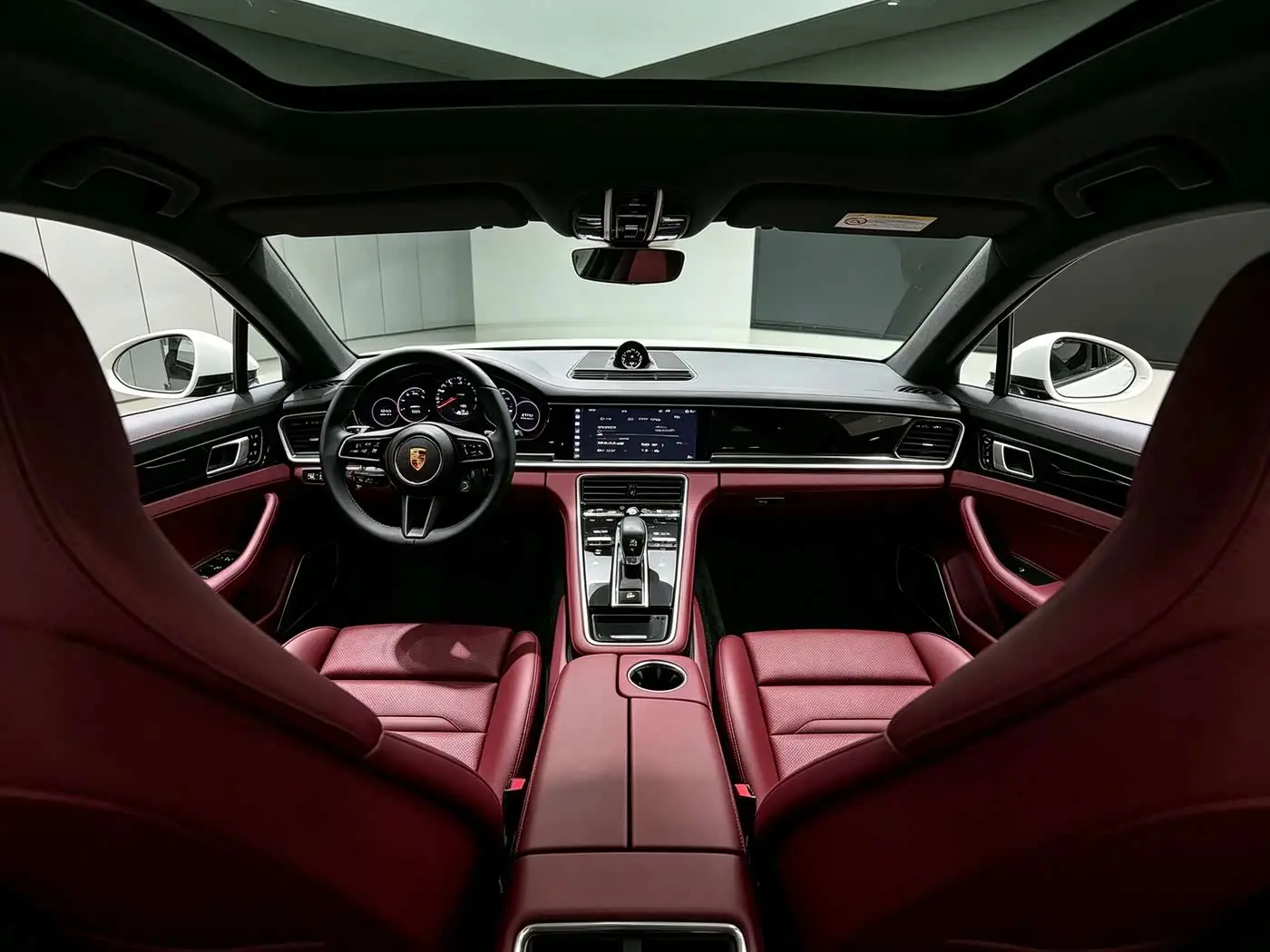 Porsche Panamera 2022 — Photo 7/7