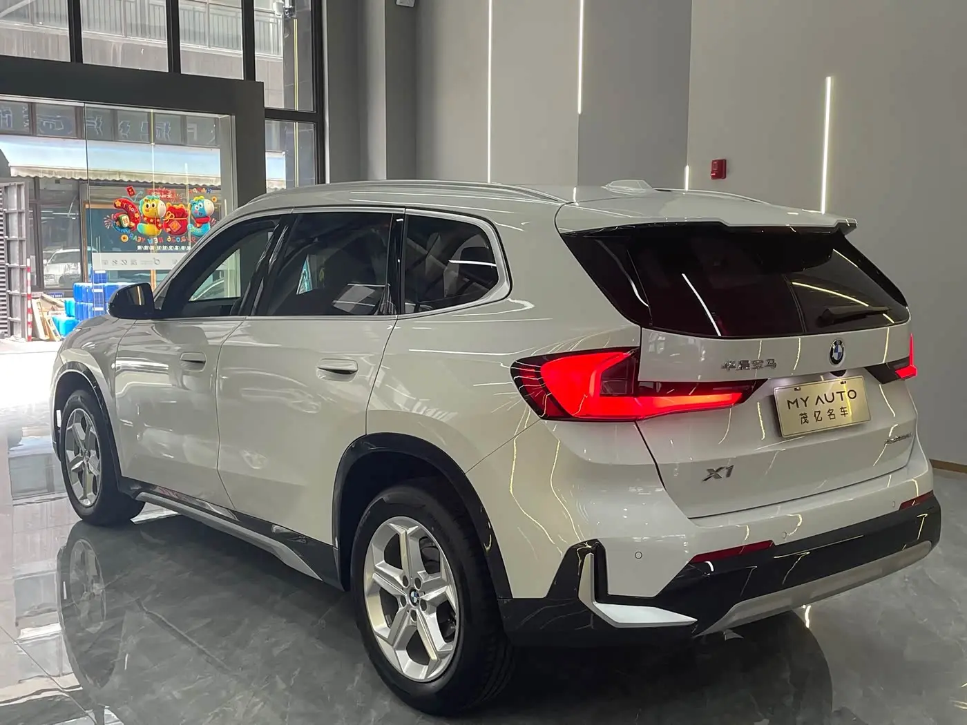 BMW X1 2023 — Photo 17/17