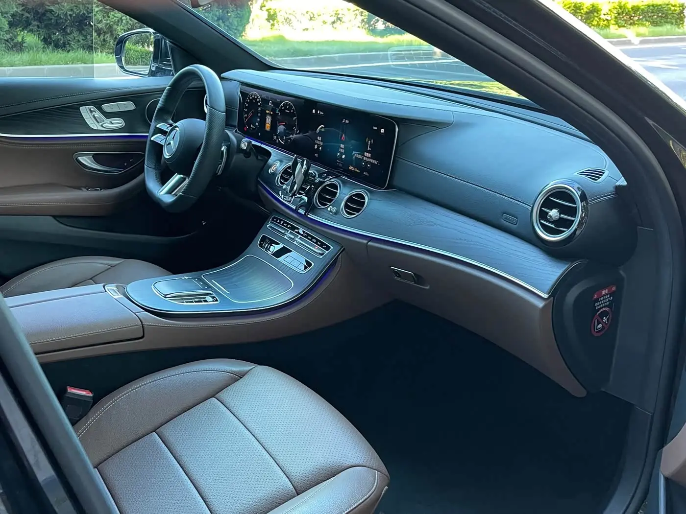 Mercedes-Benz E-Class 2022 — Фото 9/13