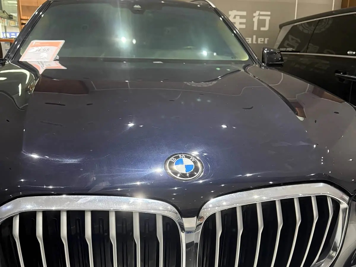 BMW X5 2022 — Photo 11/15