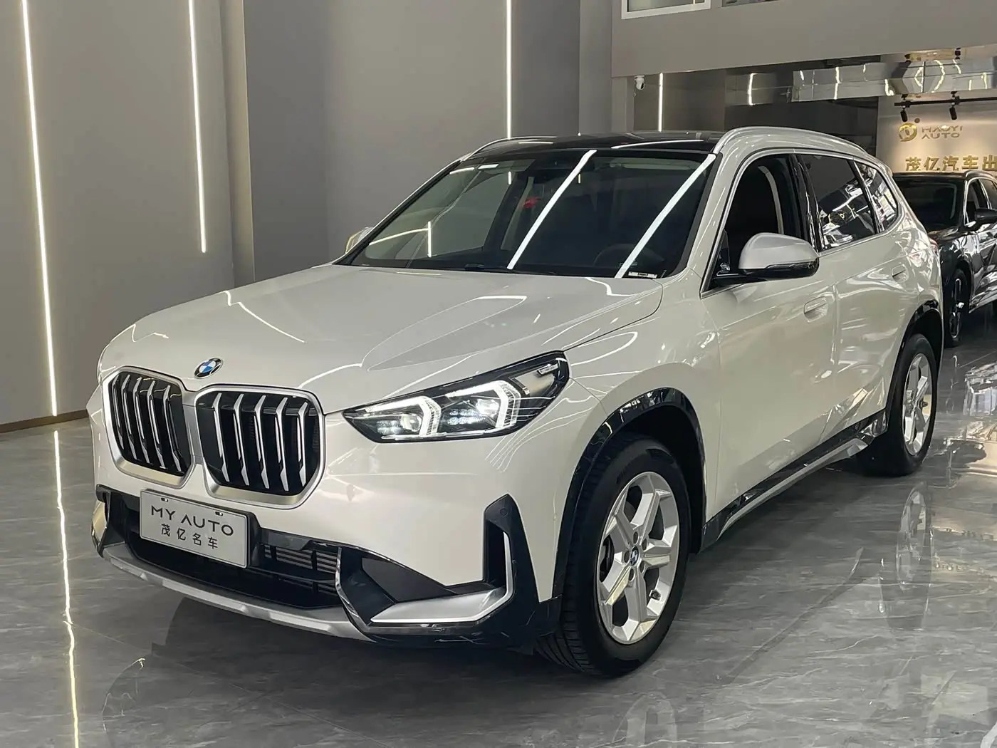 BMW X1 2023 — Photo 1/17