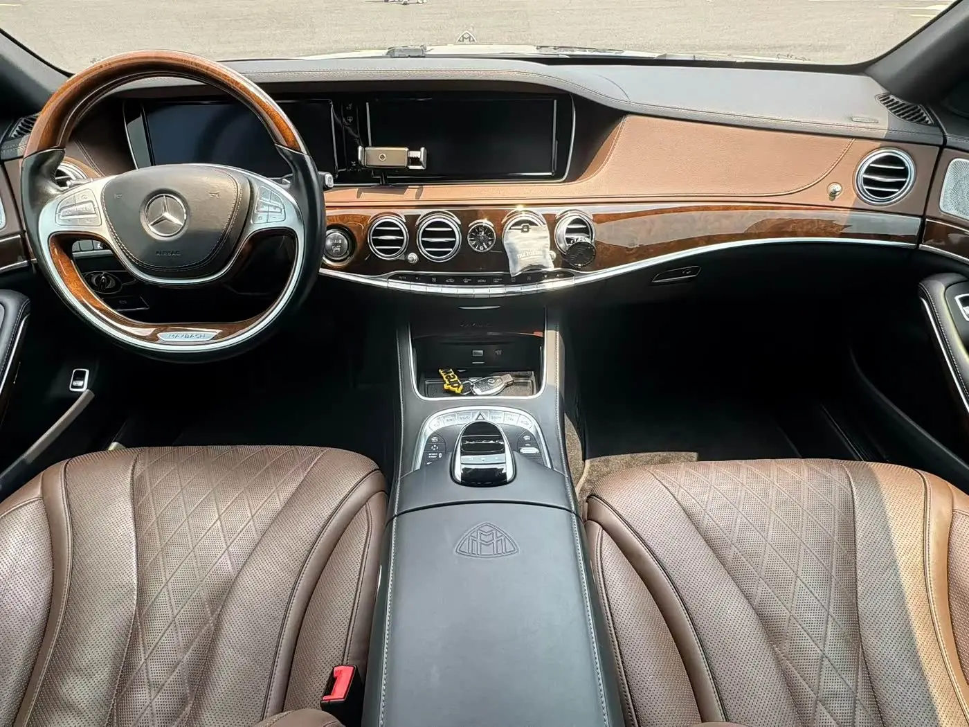 Mercedes-Benz Maybach S-Class 2016 — Фото 9/9