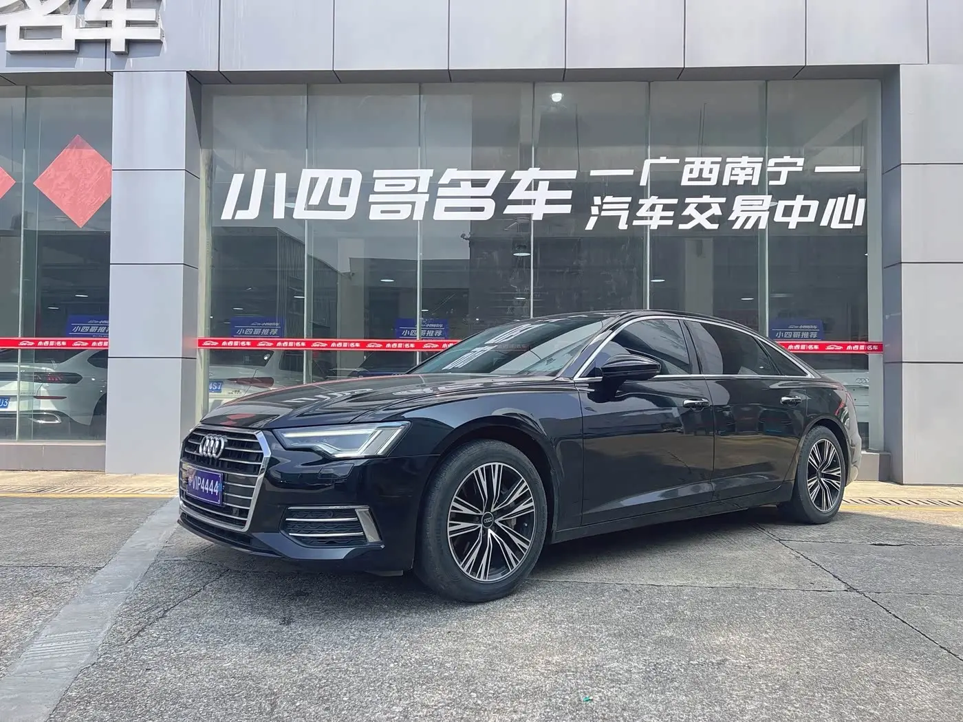Audi A6L 2021 — Şəkil 1/11