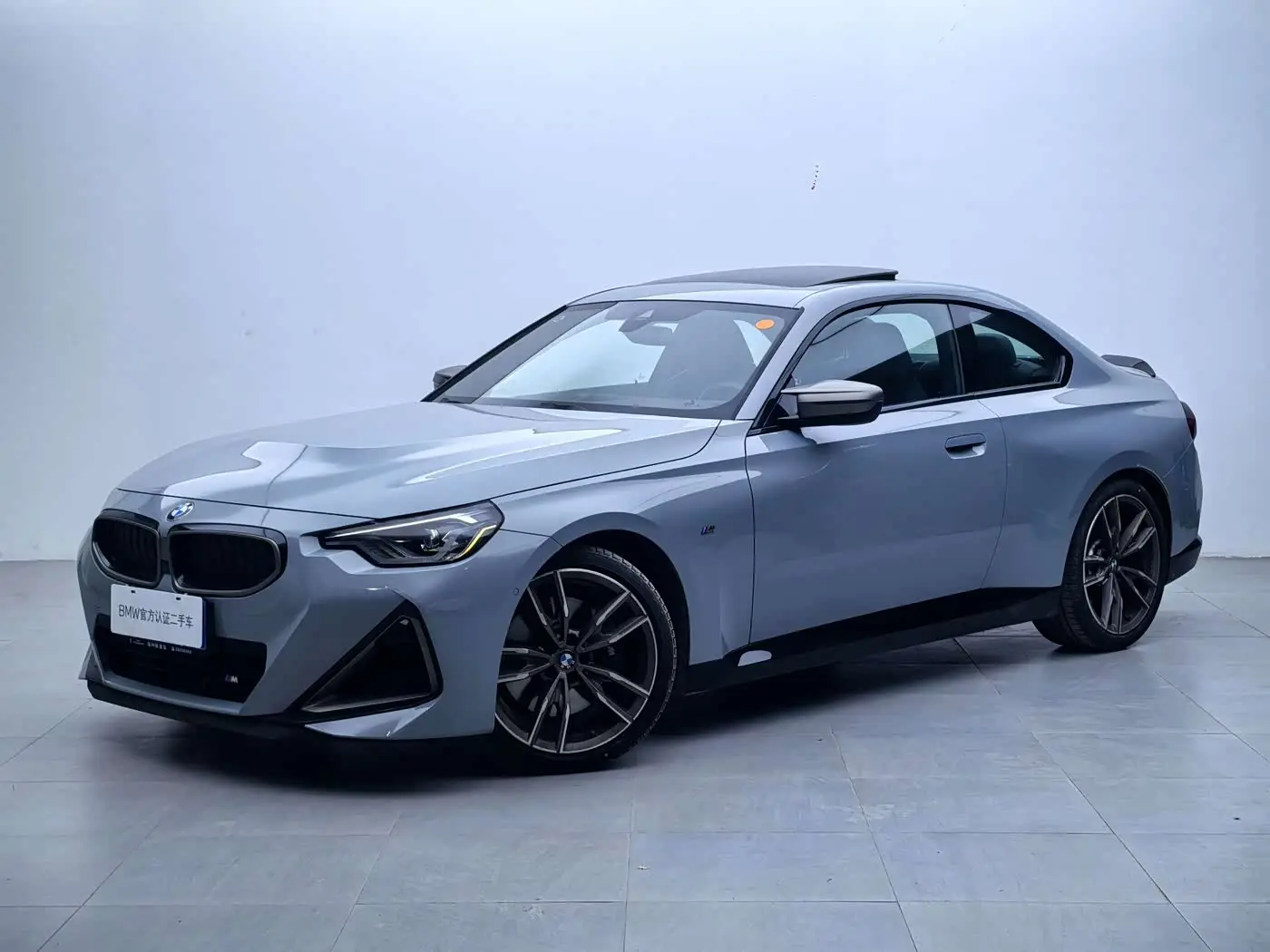 BMW M240i 2024 — Фото 1/19