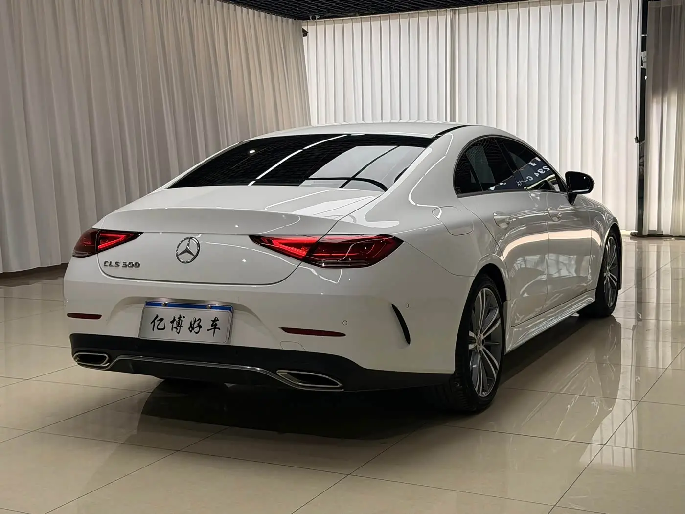 Mercedes-Benz CLS 2022 — Photo 9/16