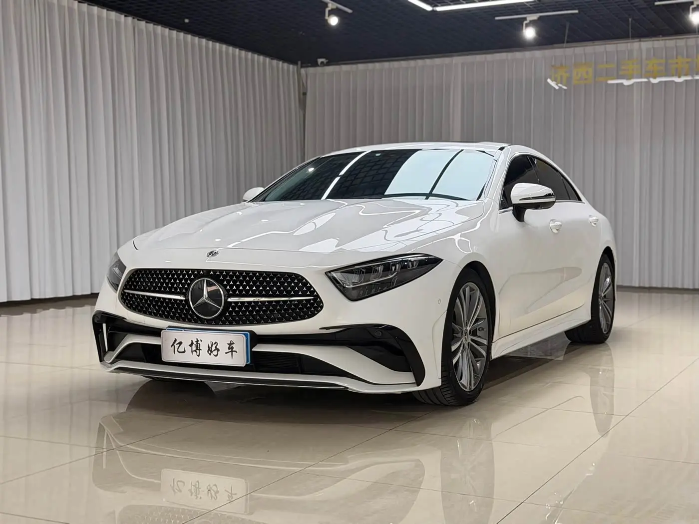 Mercedes-Benz CLS 2022 — Photo 1/16