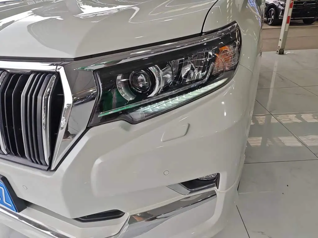 Toyota Prado 2019 — Фото 18/20