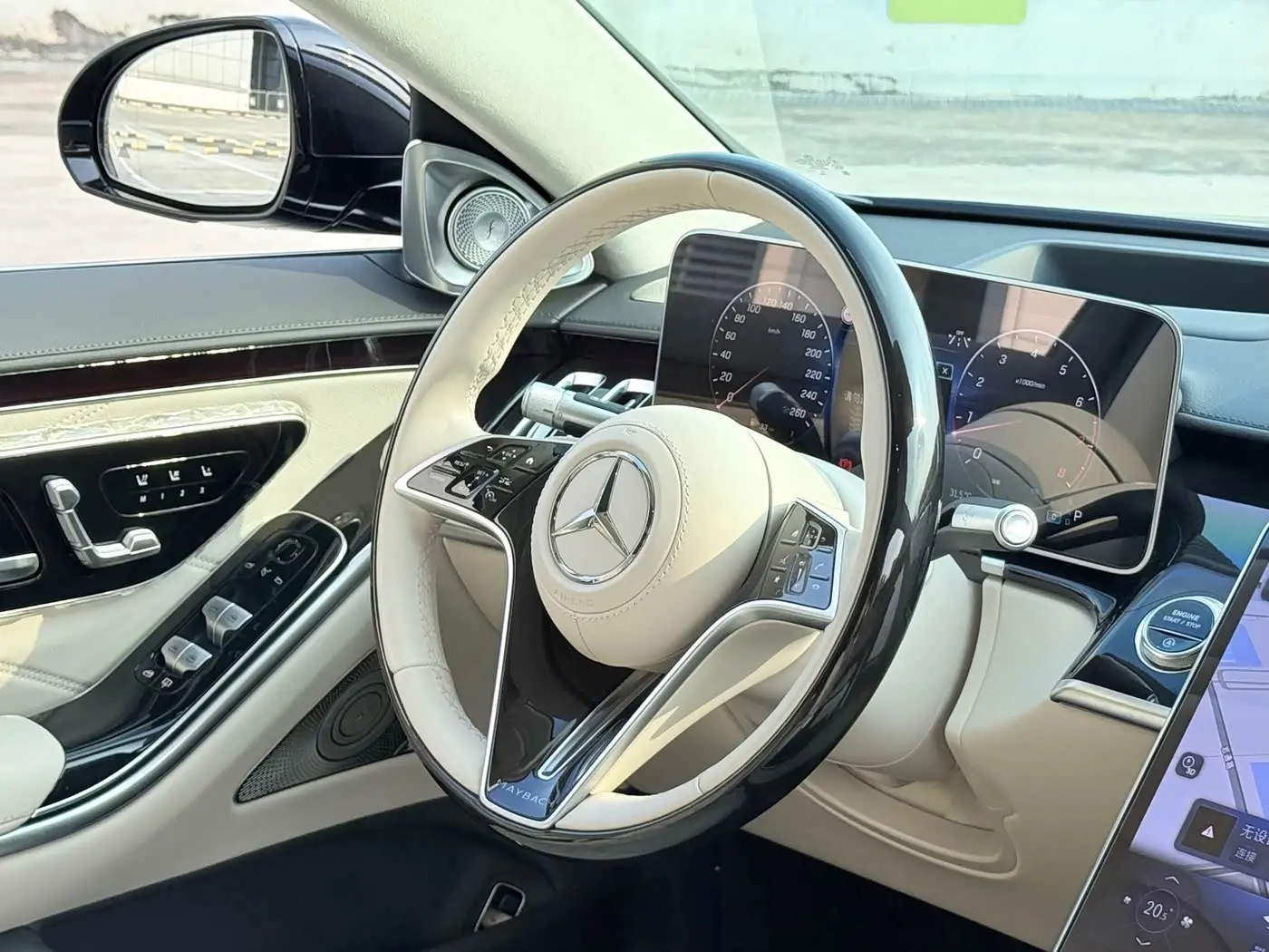 Mercedes-Benz Maybach S-Class 2025 — Фото 12/20