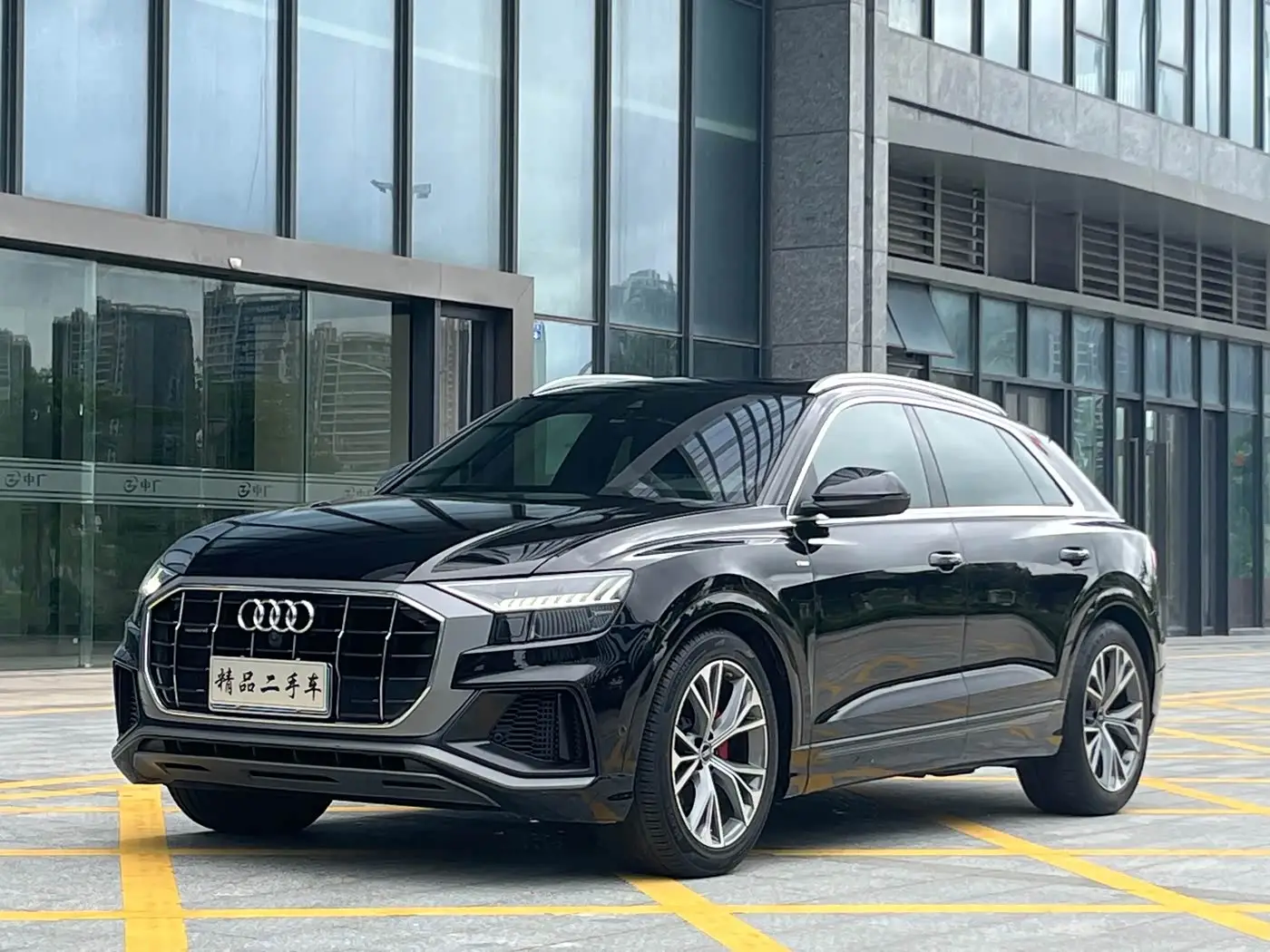 Audi Q8, 2021