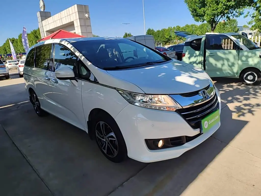 Honda Odyssey 2016 — Şəkil 4/20