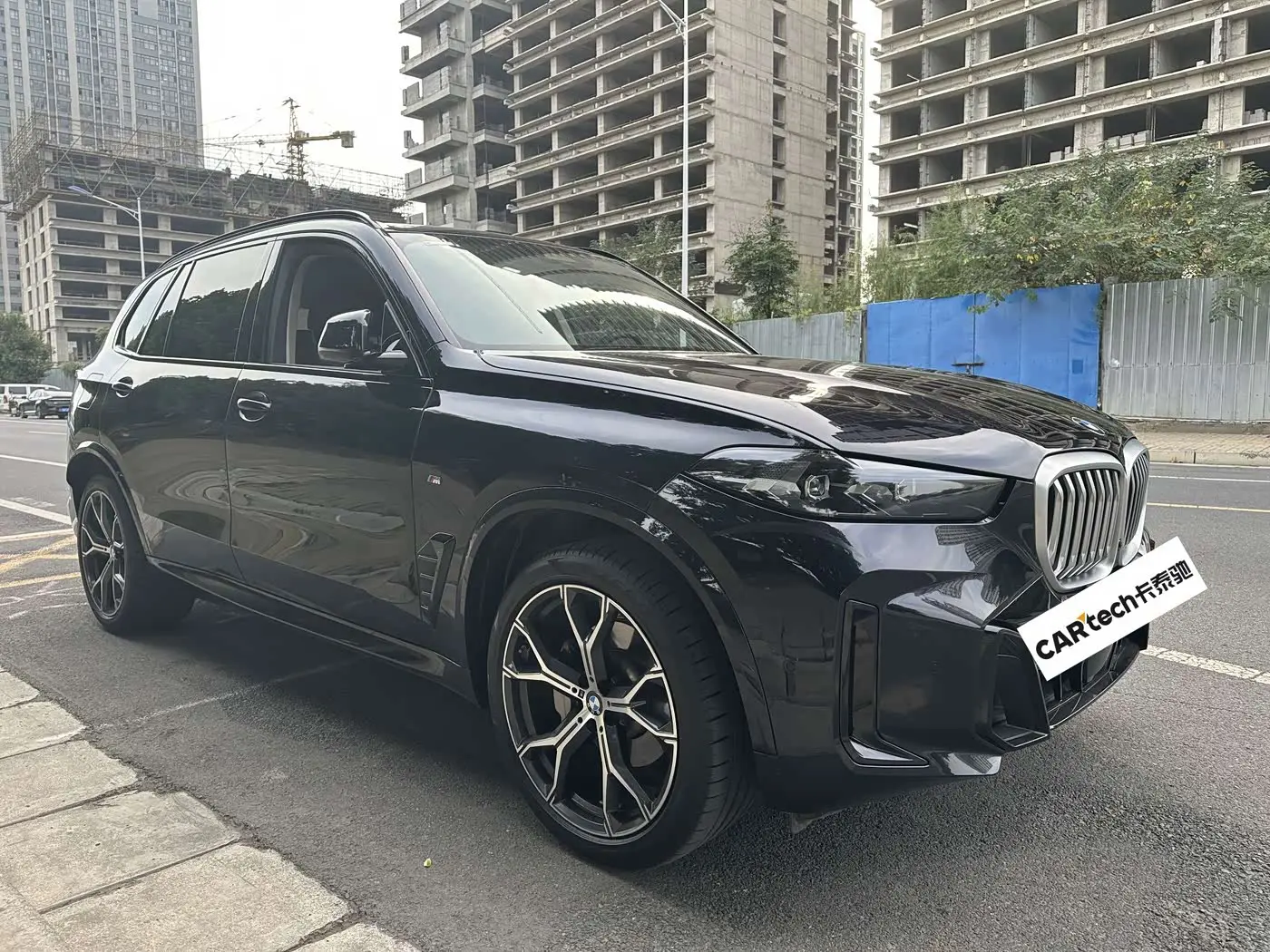 BMW X5 2025 — Фото 3/10