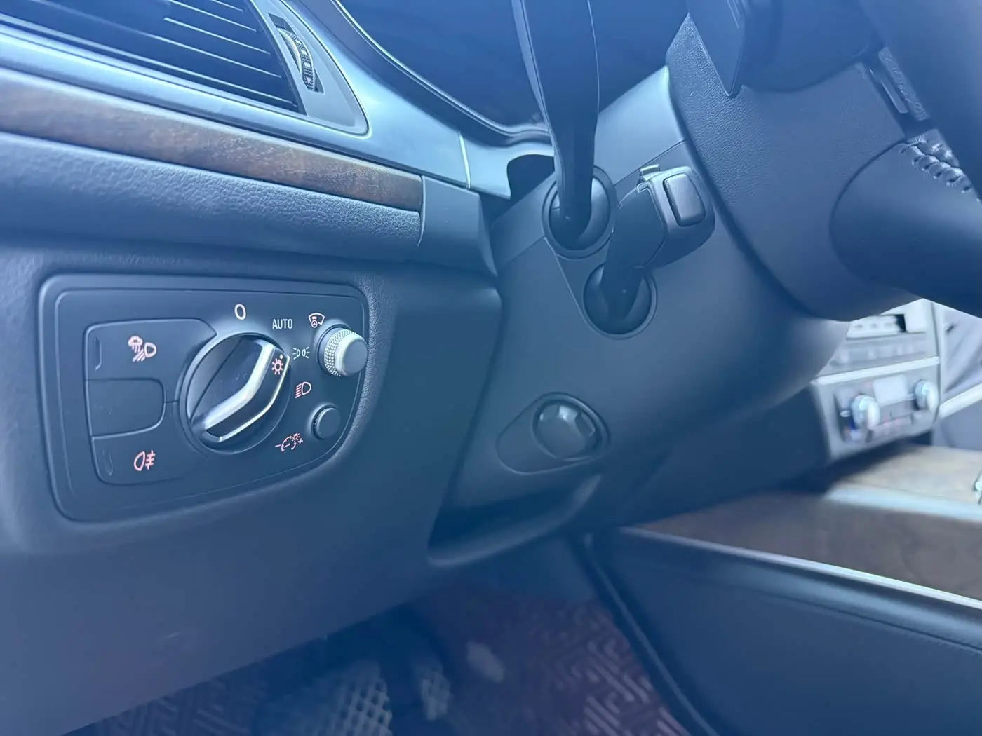 Audi A6L 2018 — Photo 19/20
