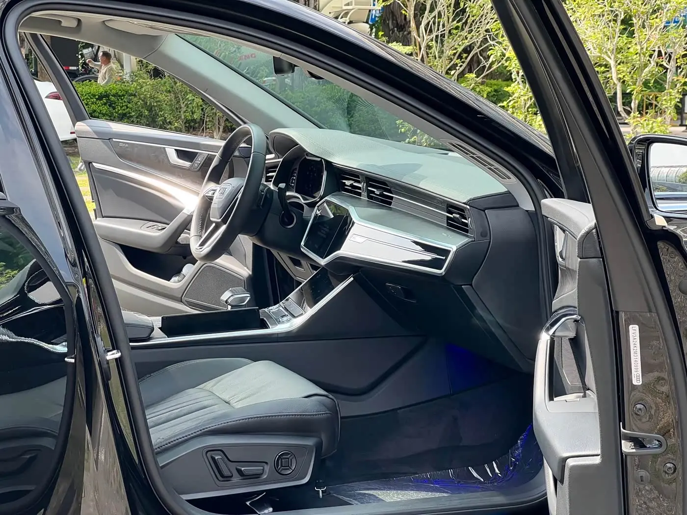 Audi A6L 2022 — Şəkil 13/20
