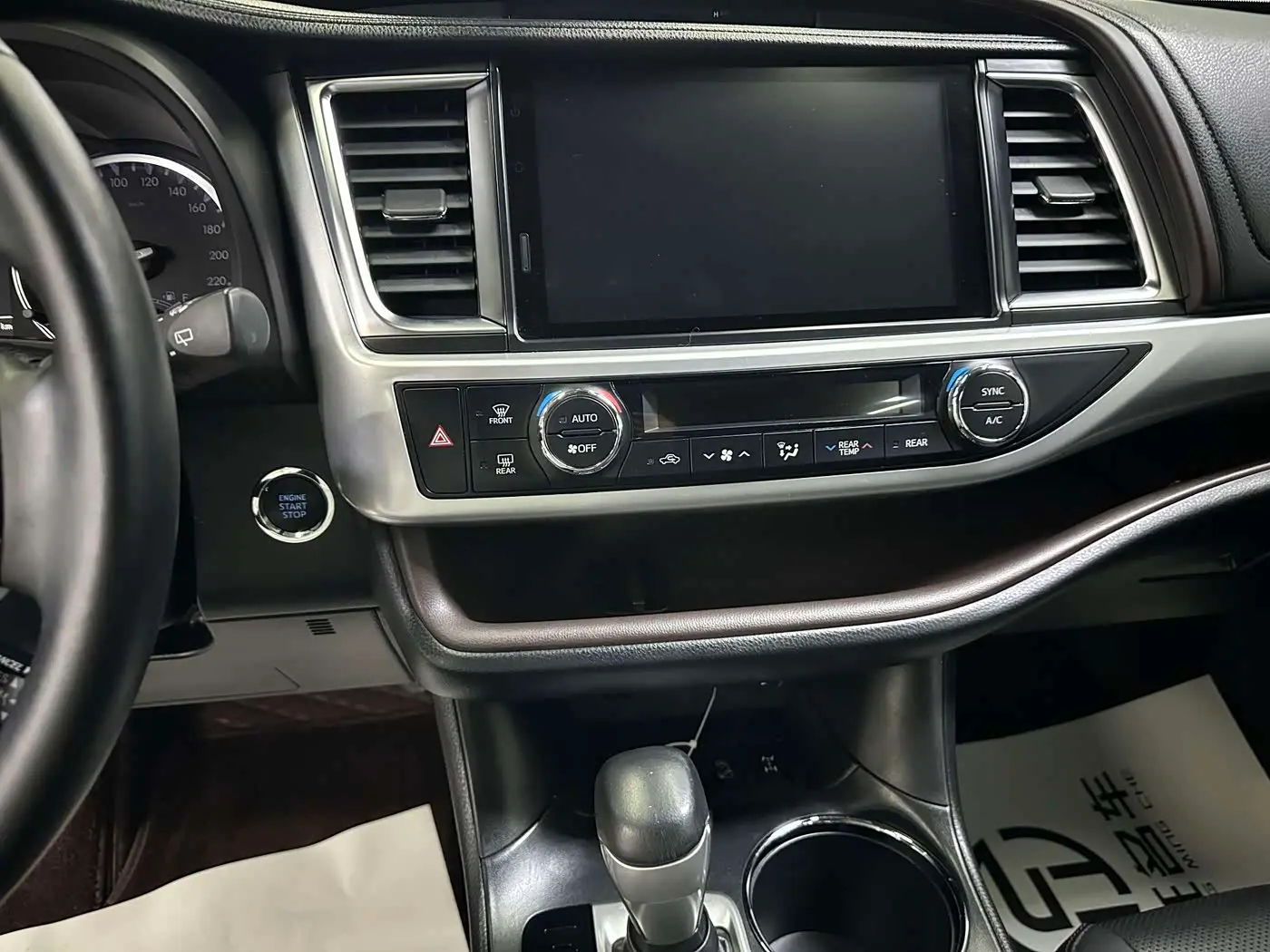 Toyota Highlander 2020 — Şəkil 10/20