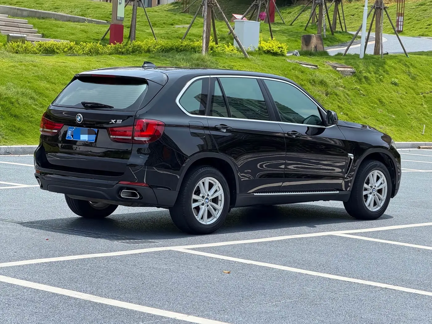BMW X5 2017 — Photo 4/13