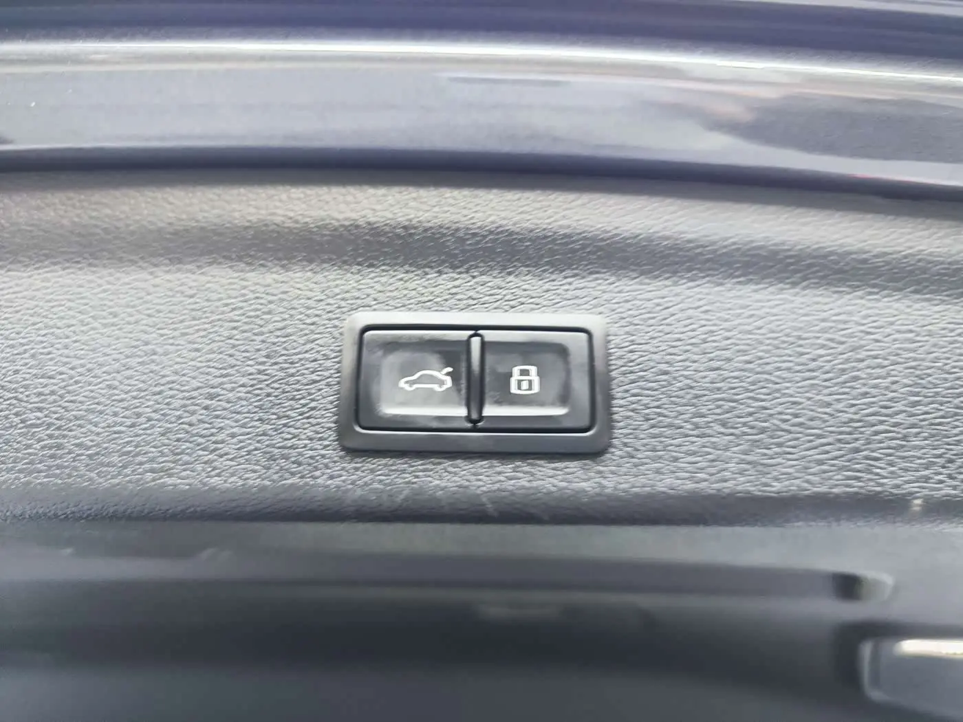 Audi Q3 2023 — Photo 10/20