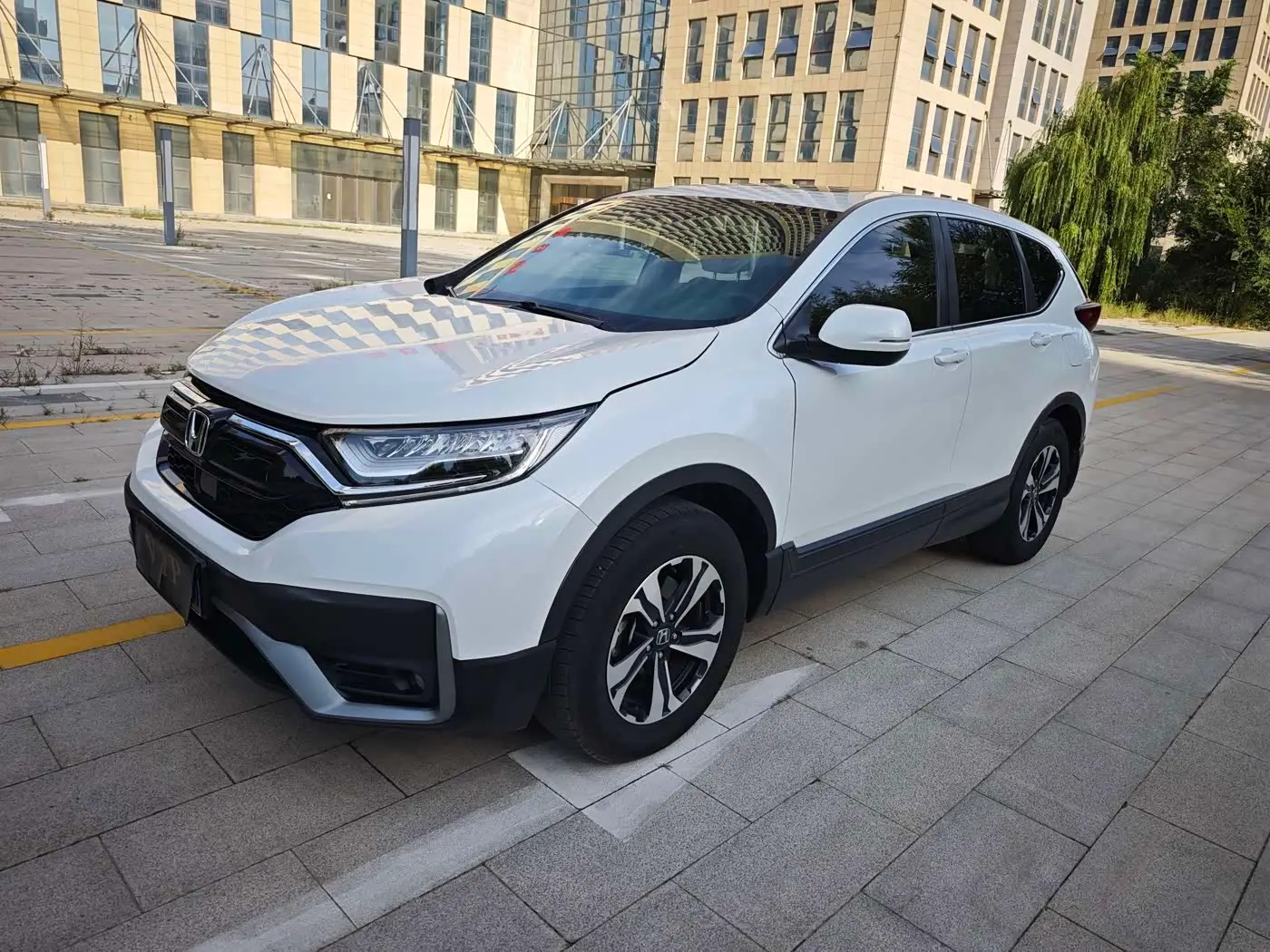 Honda CR-V 2022 — Фото 1/20