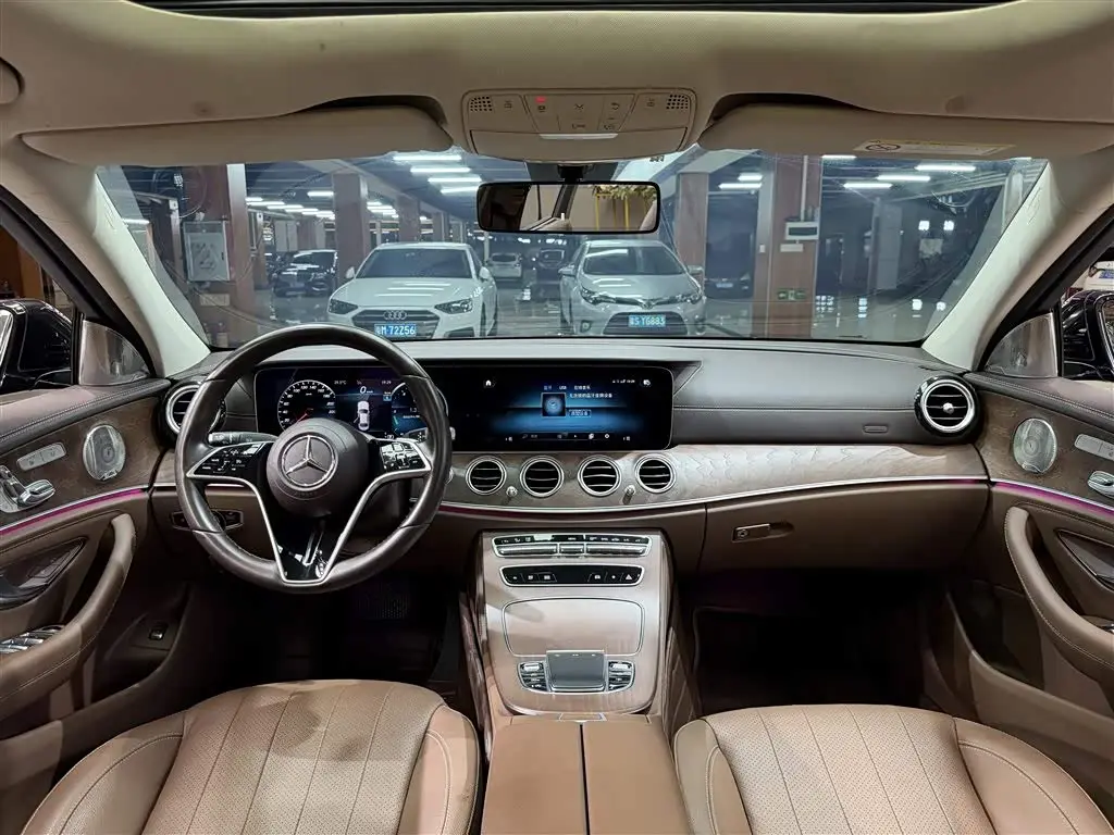 Mercedes-Benz E-Class 2023 — Şəkil 10/19