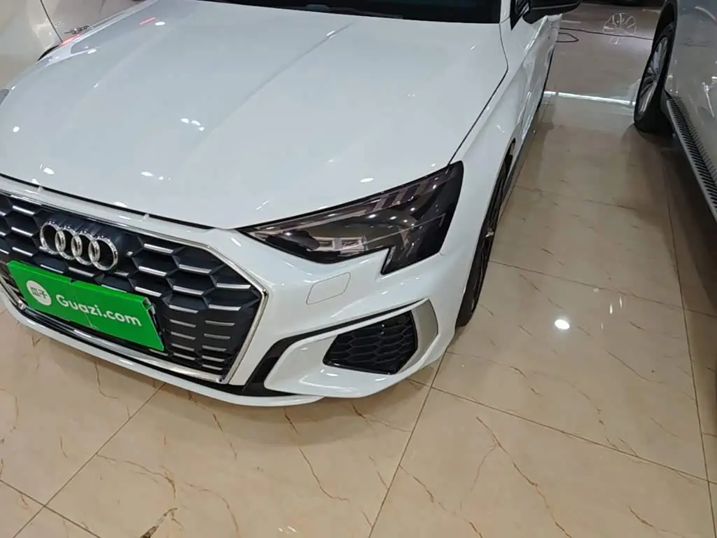 Audi A3 2021 — Photo 19/20
