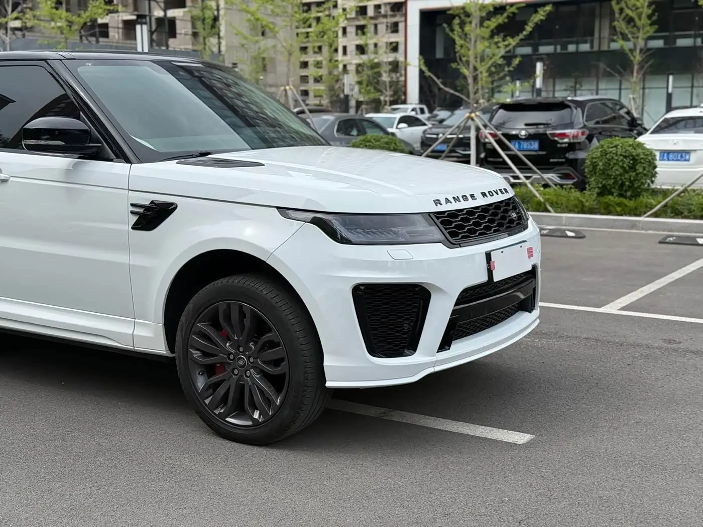 Land Rover Range Rover Sport 2017 — Photo 5/18