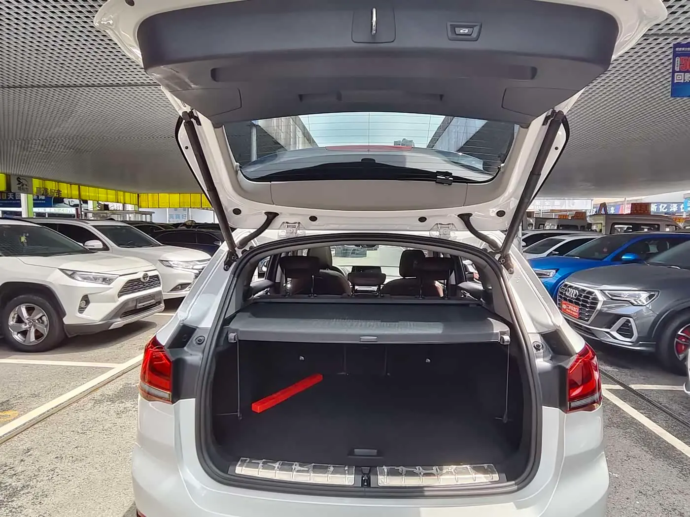BMW X1 2022 — Photo 14/18