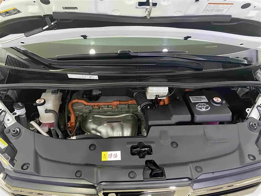 Toyota Vellfire 2023 — Photo 13/18