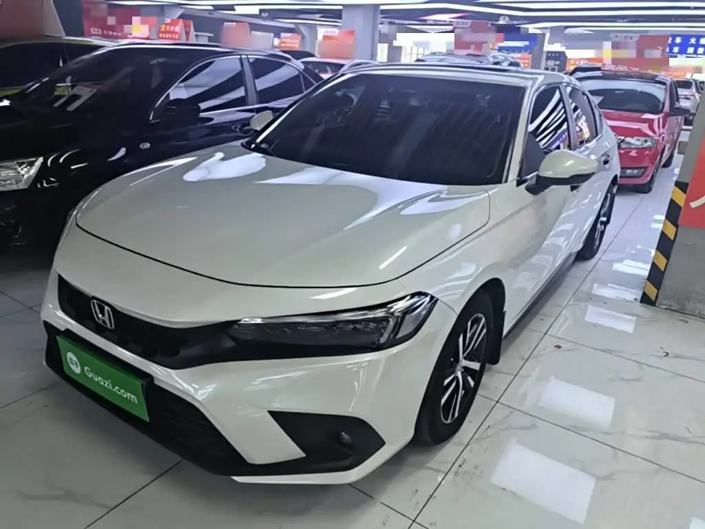 Honda Civic 2024 — Photo 2/20