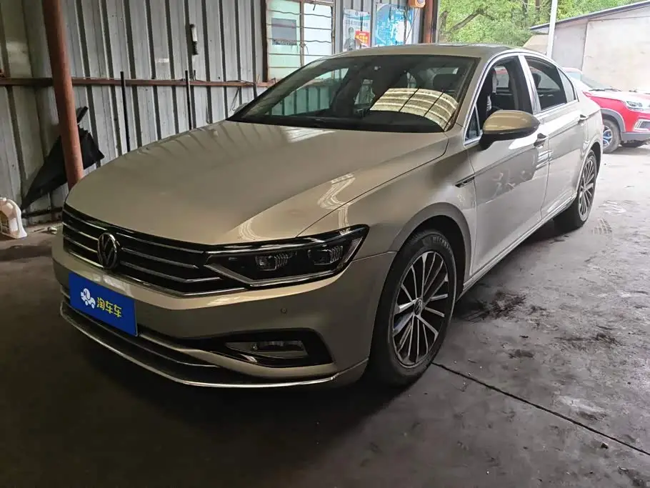 Volkswagen Magotan, 2021