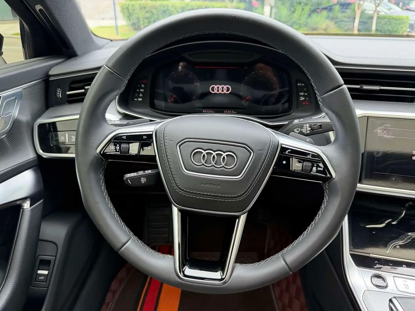 Audi A6L 2023 — Фото 18/20