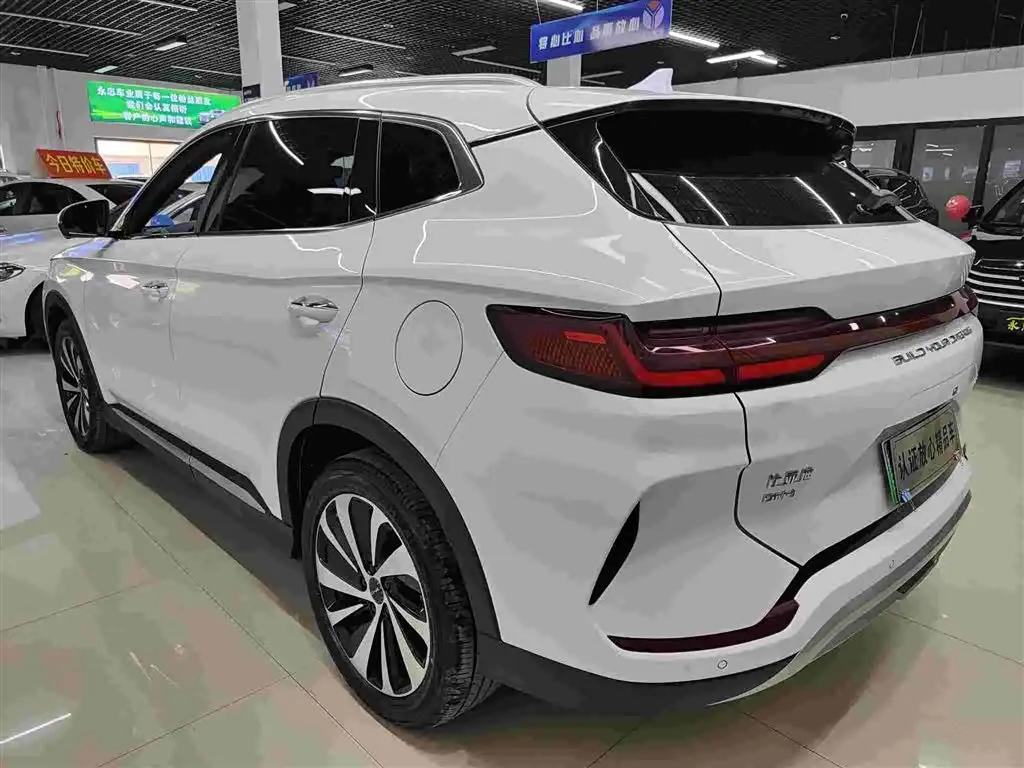 BYD Song PLUS PHEV 2024 — Photo 6/9