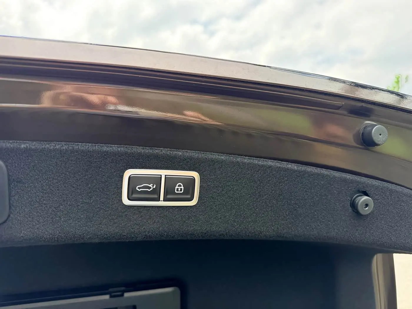 Genesis G80 2024 — Photo 16/20