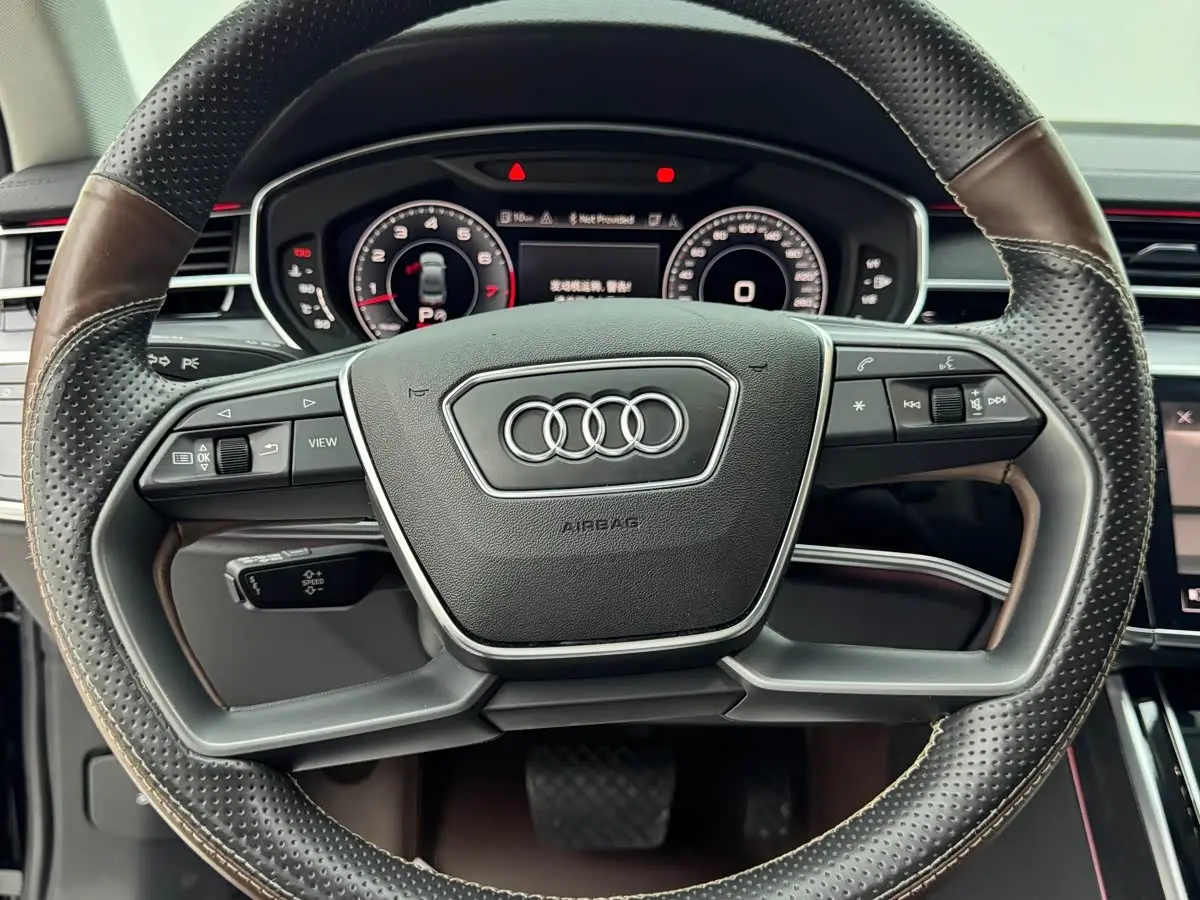 Audi A8 2020 — Photo 10/11