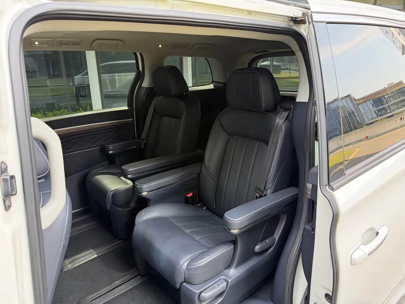 GAC Trumpchi Trumpchi M8 2020 — Фото 9/20