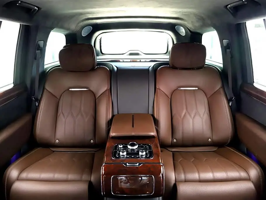 Hongqi Guoyao 2023 — Şəkil 10/20