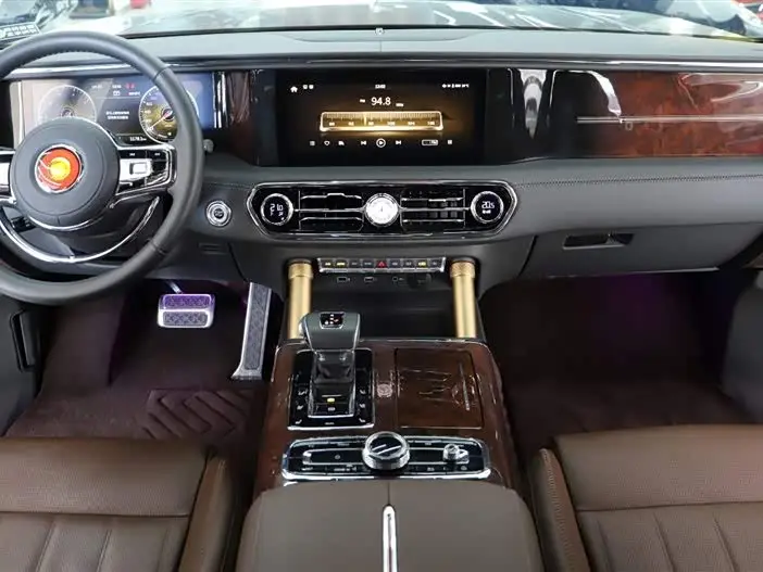 Hongqi Guoyao 2023 — Şəkil 20/20