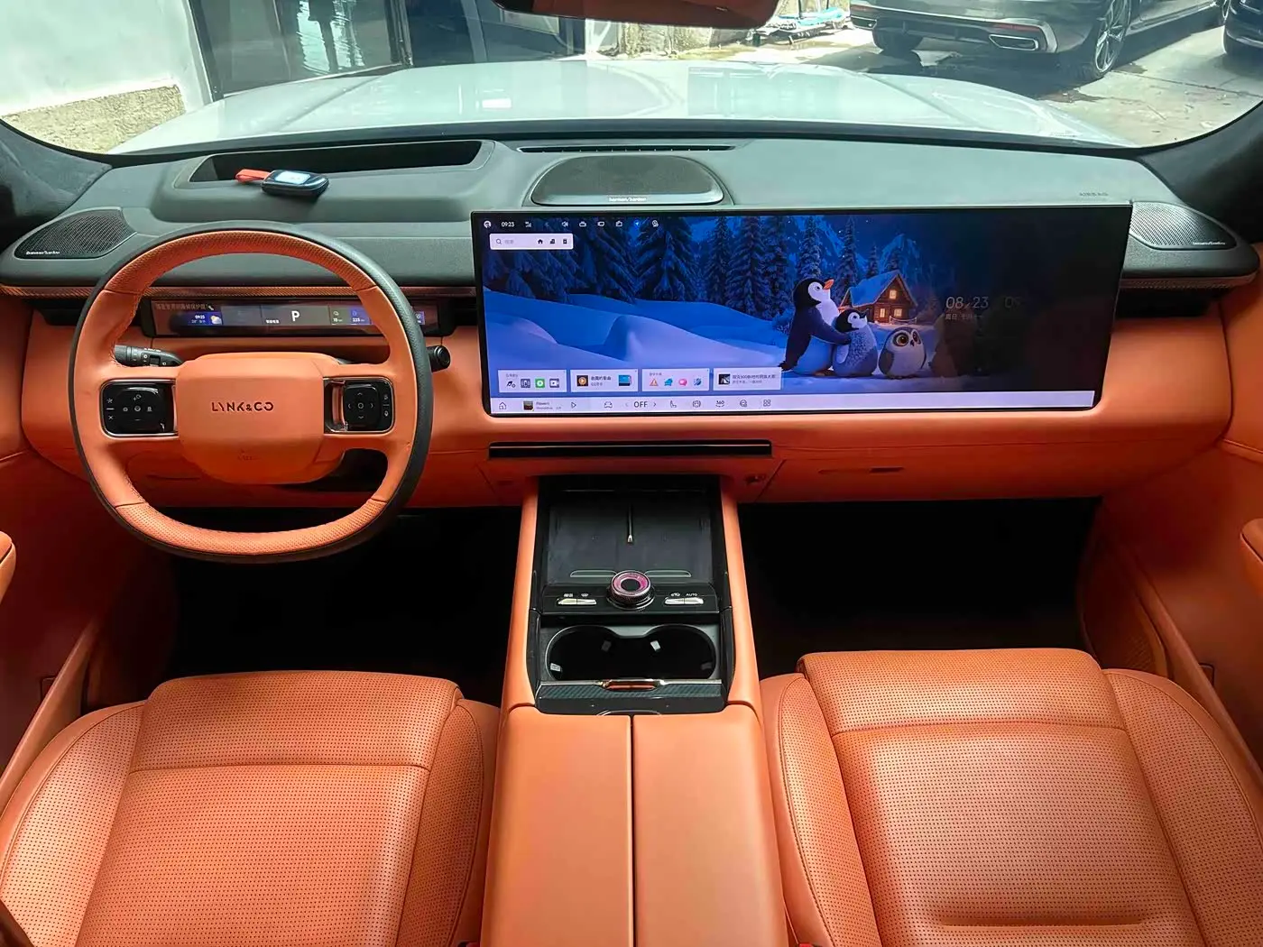 Lynk & Co 900 2025 — Şəkil 18/20