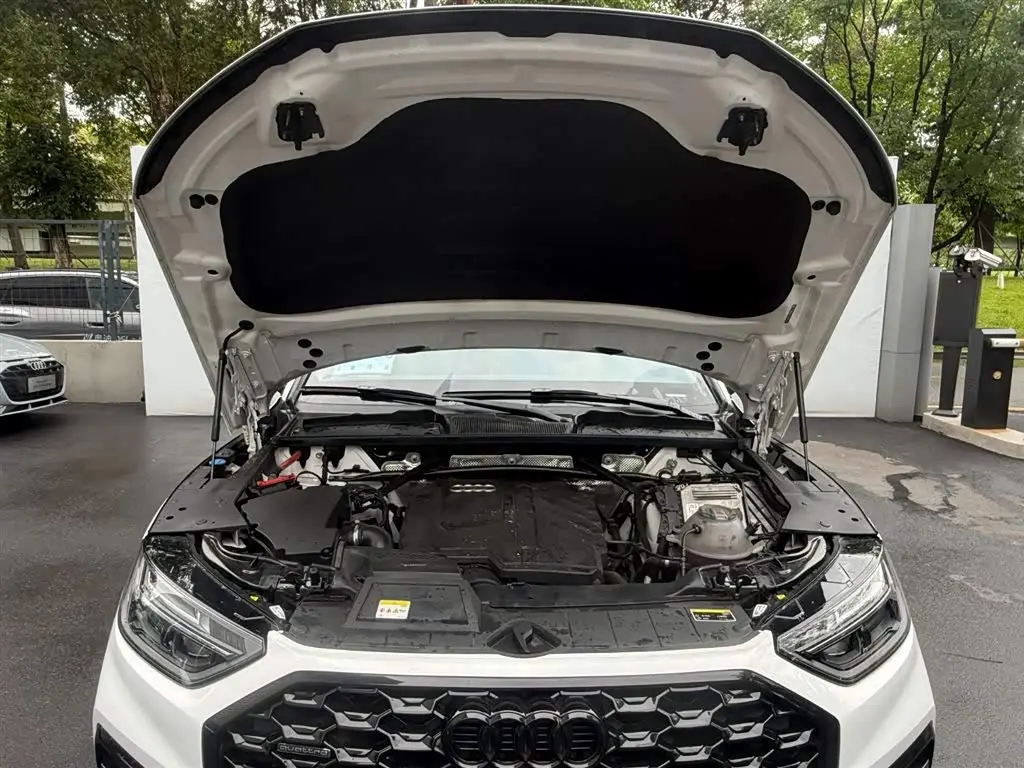 Audi Q5L Sportback 2024 — Photo 20/20