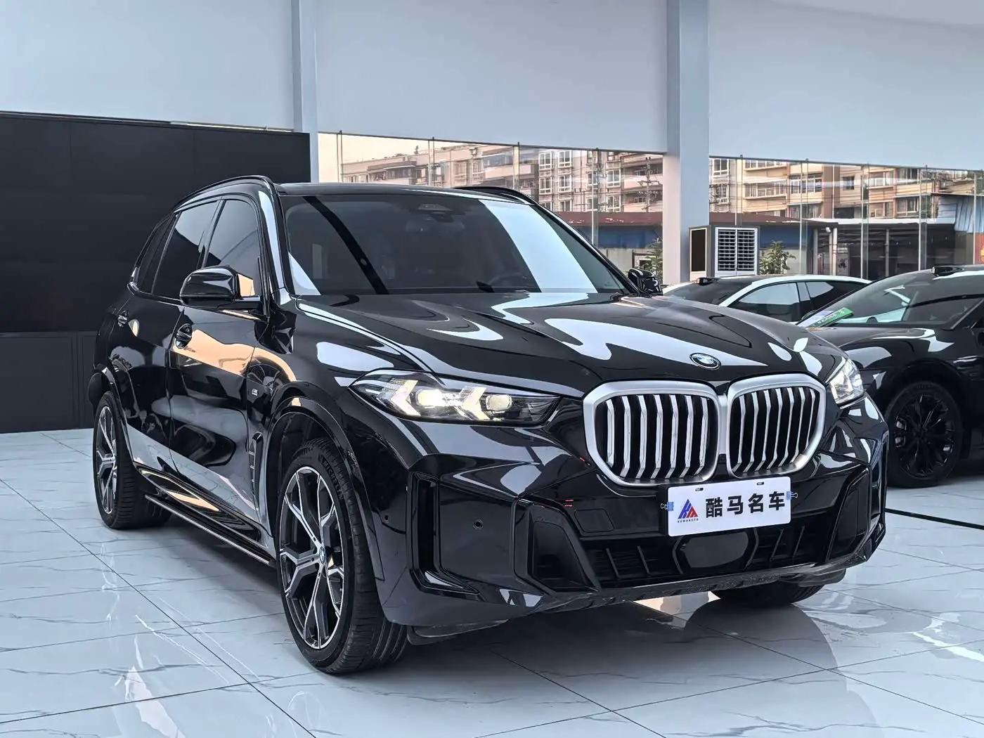 BMW X5 2024 — Фото 3/15