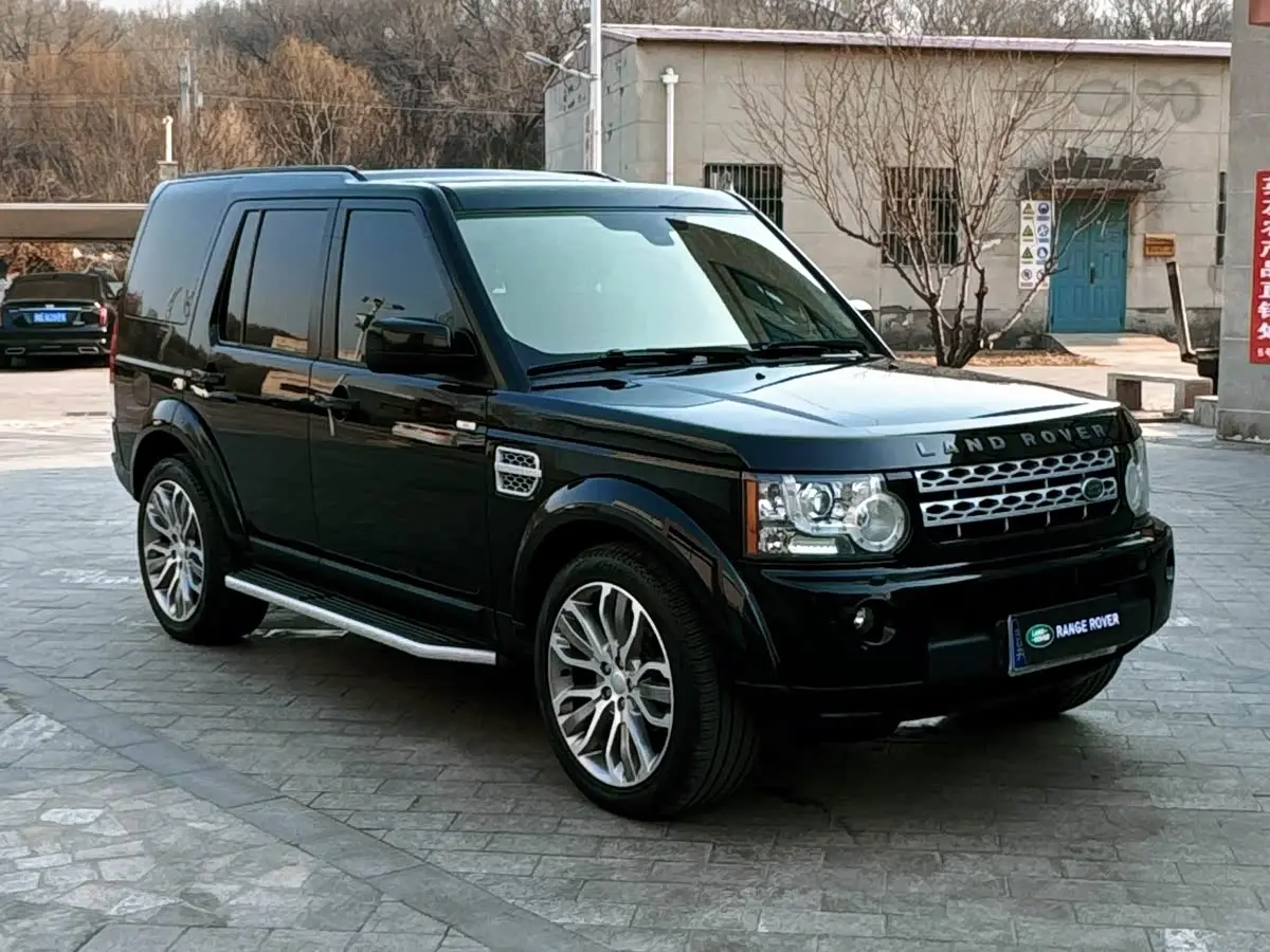Land Rover Discovery 2011 — Фото 1/13
