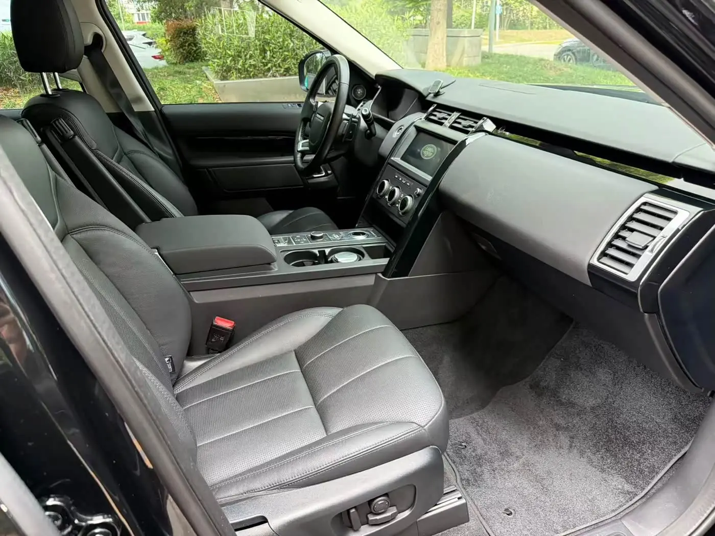 Land Rover Discovery 2020 — Şəkil 8/10