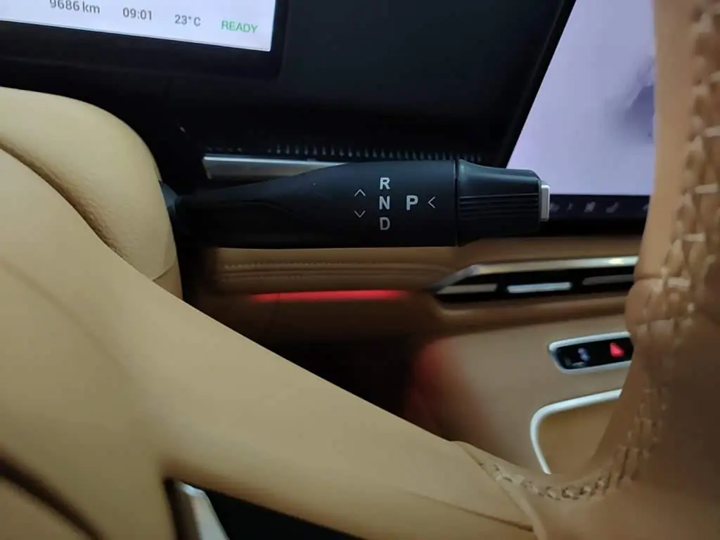 Voyah Auto Voyah Dreamer 2024 — Photo 14/20