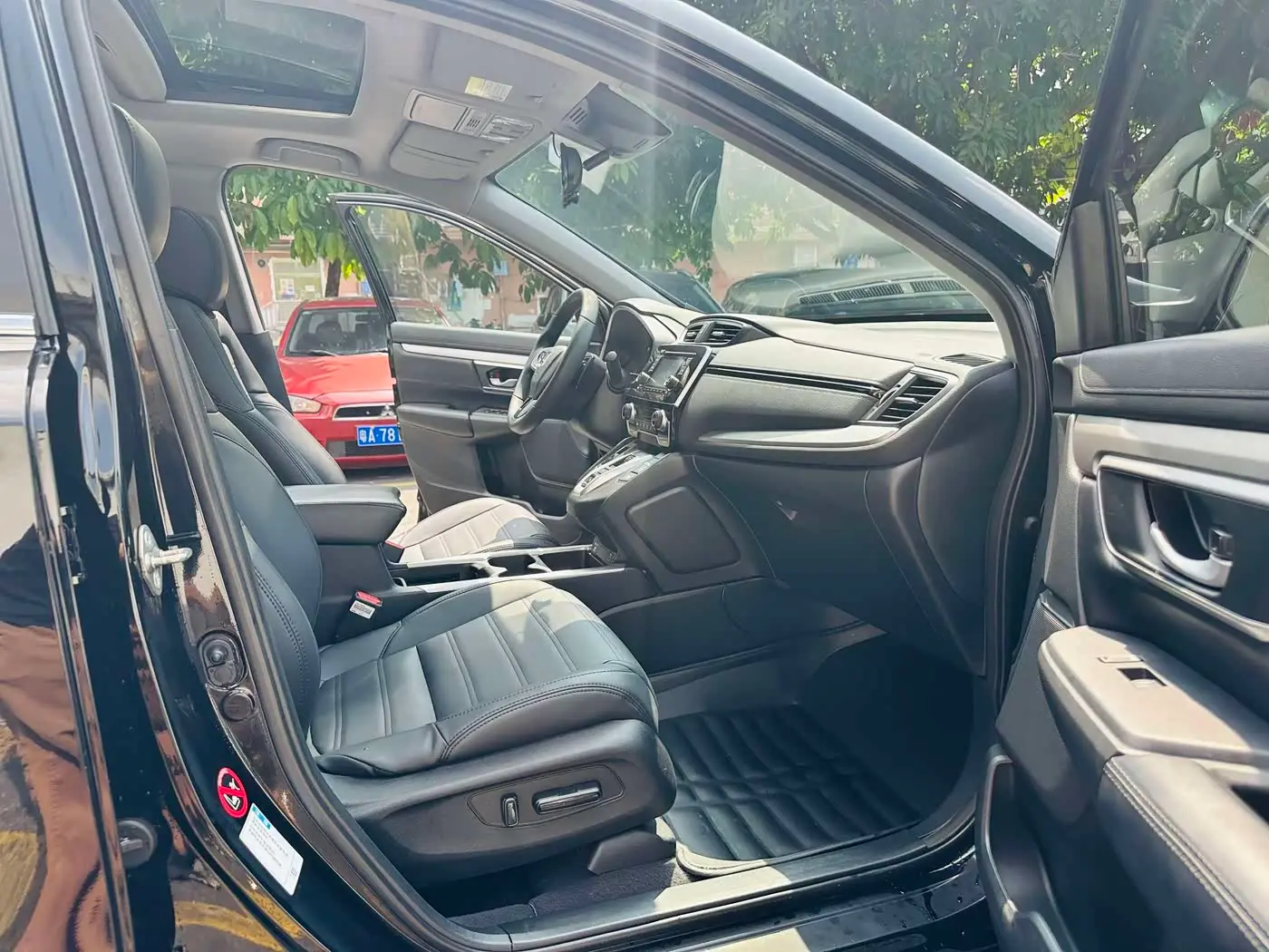 Honda CR-V 2021 — Photo 10/19
